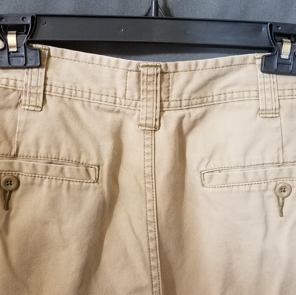 St Johns Bay shorts tan khaki mens sz 36 - Picture 6 of 9